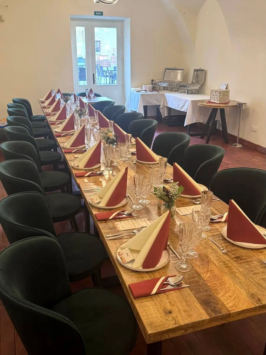 Hledáte klidnější prostor pro oslavu, rodinné setkání nebo firemní večer?